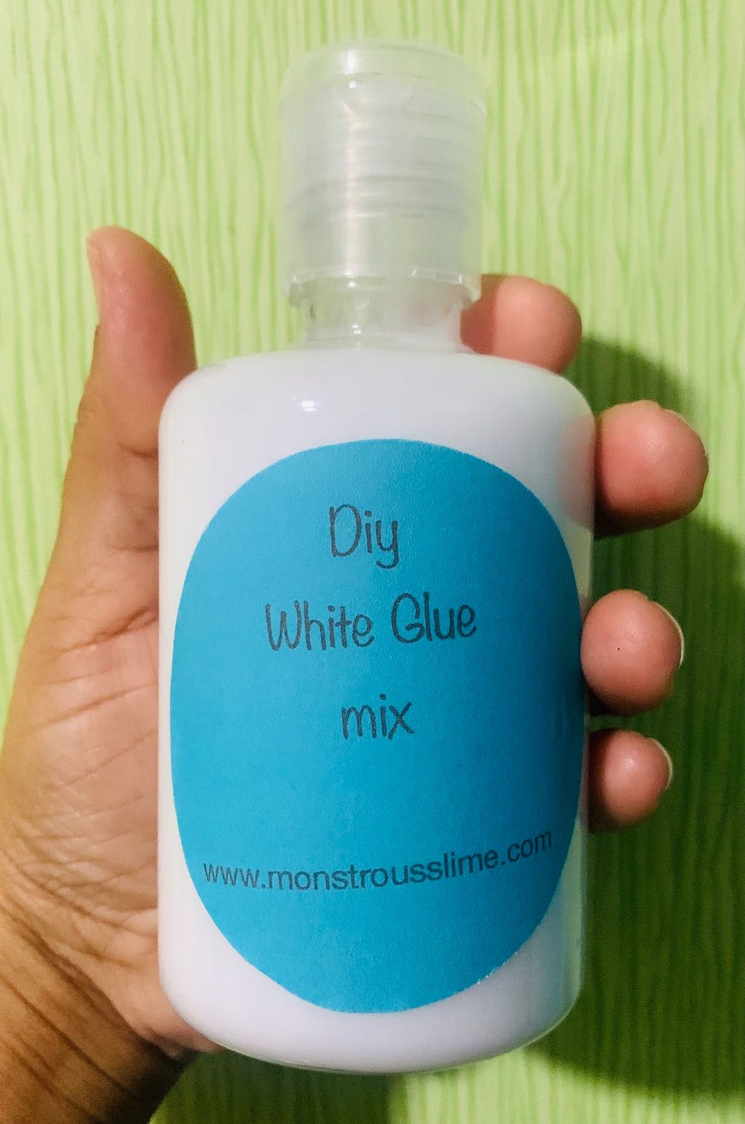 DIY white glue mix -supplies